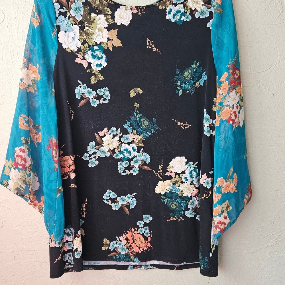 Chico's‎ Blouse Size 0